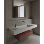 Умивальник підвісний Luxestone 130x50x16 см з керамограніту з бортиком, зі щілинним зливом та зйомною ревізією (Stonesink_model_9_1) - Фото 3